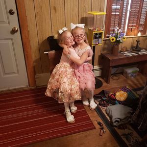 Meet your Posher, Hope